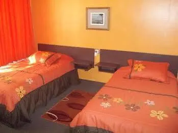 Hostal La Encantada *